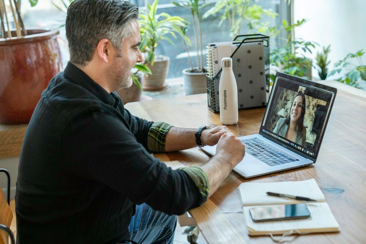 Formateur en visio